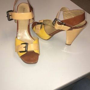 ENZO ANGIOLINI Yellow and Black Heels